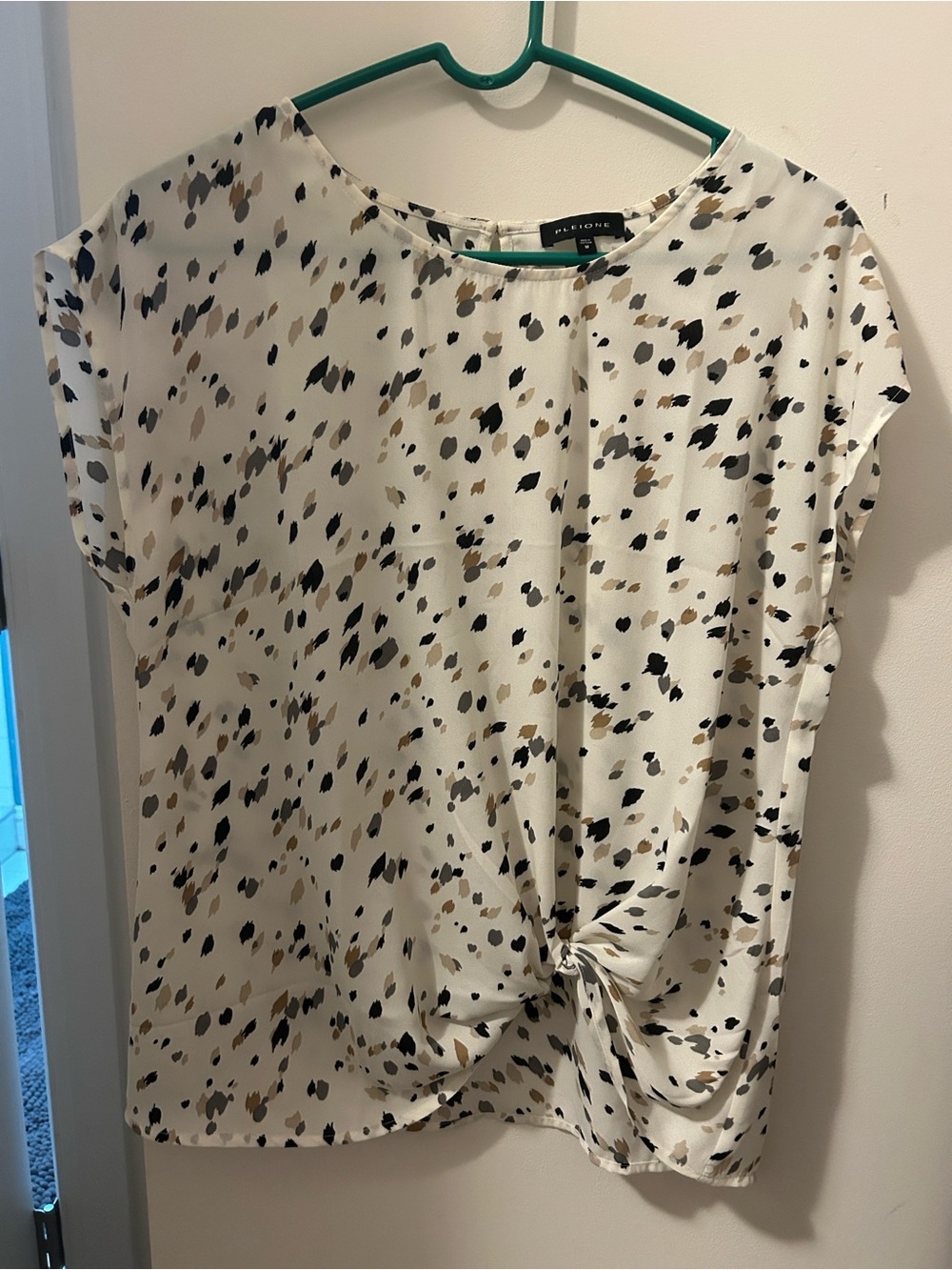 Pleione knotted blouse